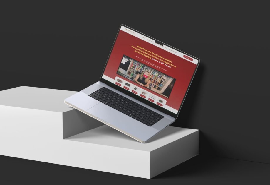 Presença digital, com interfaces únicas, navegação funcional e experiências marcantes.